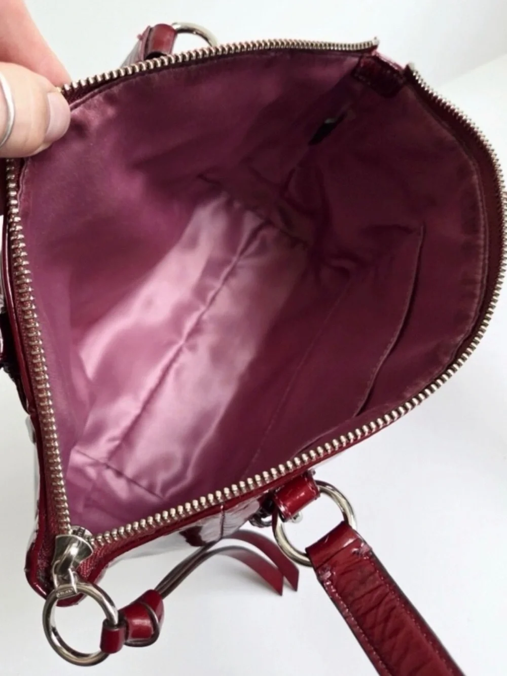 Coach Chelsea Candy Apple Red Patent Leather Satchel Turnlock & Zip Closure